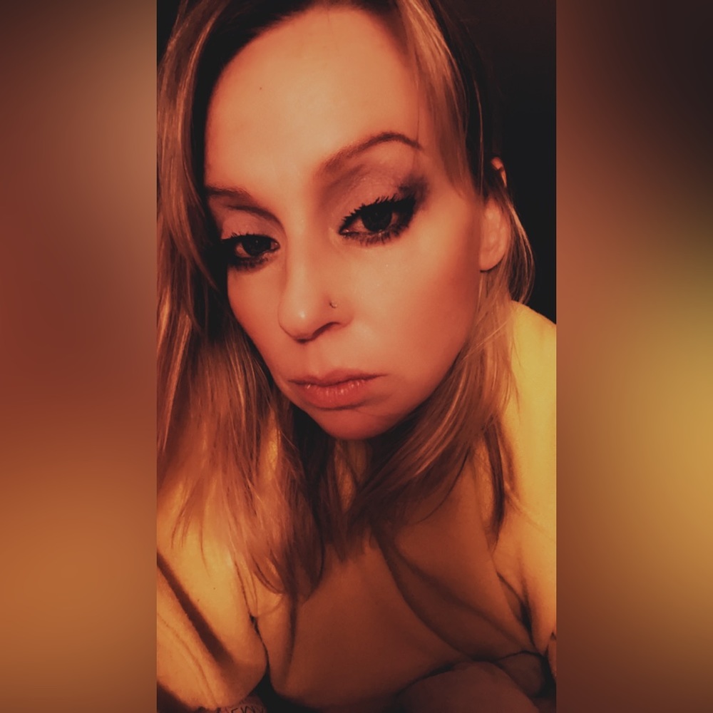 Meet your Posher, Marissa